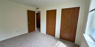 8468 Beatrice Gallery 23