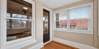 722 Grand Avenue Gallery 11