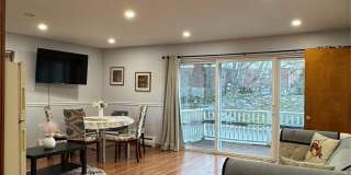 287 Route 32 unit: 202 Gallery 1