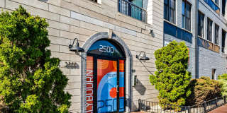 2500 Clybourn Gallery 1