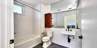 2600 S Catalina Street - Co-Living Gallery 24