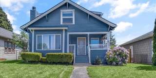 3Bd/2.25Ba Everett Home Gallery 1
