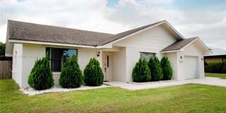 722 SE Thanksgiving Ave Gallery 1