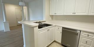 7000 FALLS REACH Drive Gallery 28