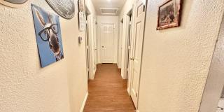 Charming 3BR Home with Large Yard & Easy I-35 Access Near Denton Gallery 18