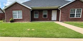 691 N Meadowlands Drive 691 N Meadowlands Drive Gallery 1