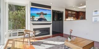 La Jolla Home with Ocean Views! Solar and AC Gallery 12