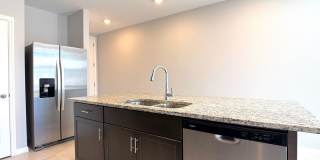 2ND MONTH RENT FREE: Move-In Ready, Pet-Friendly, 2-Car Garage! Available for immediate occupancy Gallery 7