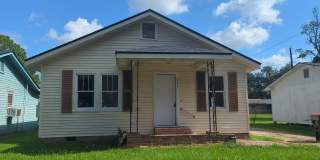 3 Bed 1 Bath 3 Bed 1 Bath Gallery 1