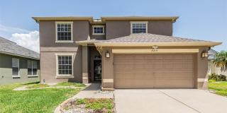 8219 CANTERBURY LAKE BOULEVARD Gallery 1