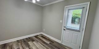 2846 Walton Way Gallery 12