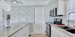 1733 Southwest 5th Court Gallery 7