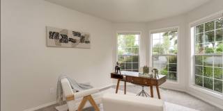 Elmonica Luxury! 4BD/3BTH w/ 3-Car Garage + A/C + Oversized Backyard + Pets Welcome! Gallery 5