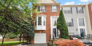 1942 CROSSING STONE Court 1942 CROSSING STONE Court Gallery 1