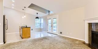 AVAILABLE AUGUST 1, 2026 >> Stunning 2BR/2BA Condo For Rent in Bellevue!! W/S/G Included!!! Gallery 1