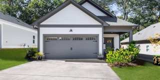 The Cottages on Weaver Avenue Gallery 23