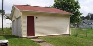 4 Bedroom 2 Bath House with 2 Car Detached Garage Gallery 7