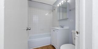 4541 N Beacon, Gallery 5