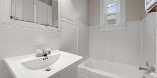652 North 29th Street Gallery 12