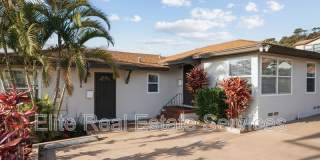 2606 Juan Street Gallery 1