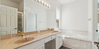 5007 River Gem Ave. Gallery 13