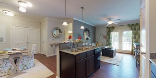 The Heritage at Arlington Apartment Homes Gallery 16