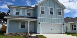 Navarre - Captains Cove - 4 bedroom, 2.5 bathroom - community pickleball court Navarre - Captains Cove - 4 bedroom, 2.5 bathroom - community pickleball court Gallery 1