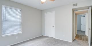 Jefferson Park Apartments Gallery 4