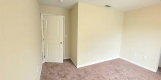 8754 Reading Avenue Gallery 11