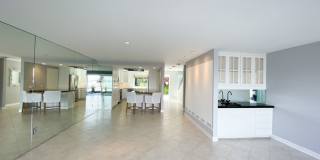 Waterfront Condo on the Buena Vista Lagoon - 5 mins from Carlsbad Village! Gallery 12