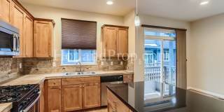 Beautiful Home With Balcony and Great Location! ** NEW PRICE $2,650 and REDUCED SECURITY DEPOSIT ** Gallery 10
