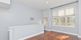 1332 N Burling Gallery 6