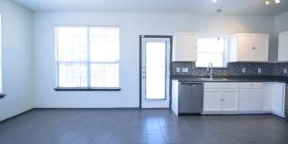 4903 Golden Gate Dr Gallery 6