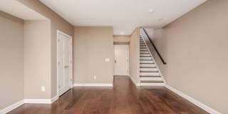 Luxury Living at Four X Five Condos Gallery 7