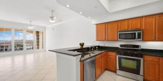 20 Orange Avenue Gallery 13