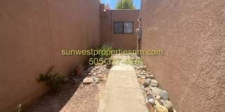 2 Bed, 2 Bath Townhouse Gallery 3
