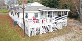 Furnished Stunning Trussville Farmhouse Gallery 3