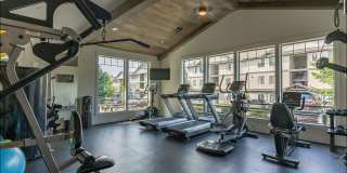 Sandy Place Apartment Homes Gallery 13