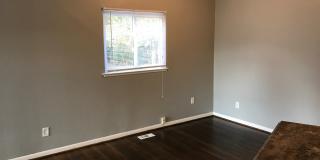 24000 Beverly Gallery 7