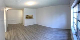 1027 Twin Lakes Dr Gallery 1