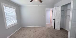 Newly Renovated 3 Bedroom 2 Bath w/ Flex Room Located in a Sought-after Neighborhood! Gallery 23
