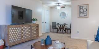 Crestview at Louisville Apartments Gallery 17