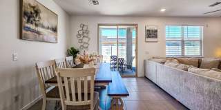Gorgeous, Almost New Home in Newer Tolleson Neighborhood! Priced just right! Gallery 12