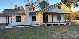 AVAILABLE NOW! *PET FRIENDLY* Gallery 1