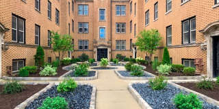 3808 North SHEFFIELD Ave. Apt. Gallery 18