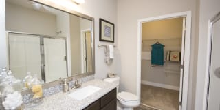 Tryon Place Gallery 14