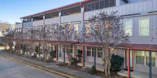 1412 Adams Street Gallery 1