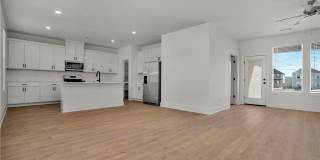 4805 W Sturgeon Street Gallery 4