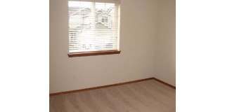 Spacious 4 Bedroom Home w/ Fully Fenced Yard & 2 Car Garage! Gallery 10