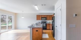 Savannah Highlands Townhome Available Gallery 7